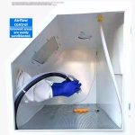 Sand blasting machine